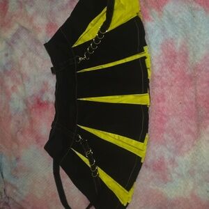 NWT Current Mood Black Neon Yellow Pleated Skirt 2X
